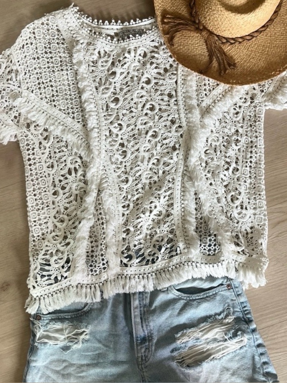 Baraschi White Crochet Short Sleeve Top - Women's Lace Tee M